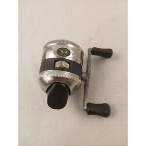 Vintage Zebco 33, 33J-M6 Spinning Reel....Super Smooth Reel!!